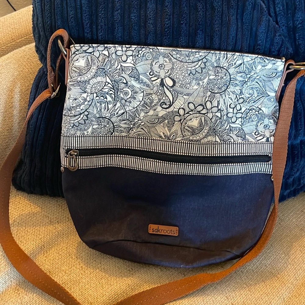 Sakroots Women's Artist Circle, Navy Spirit Desert